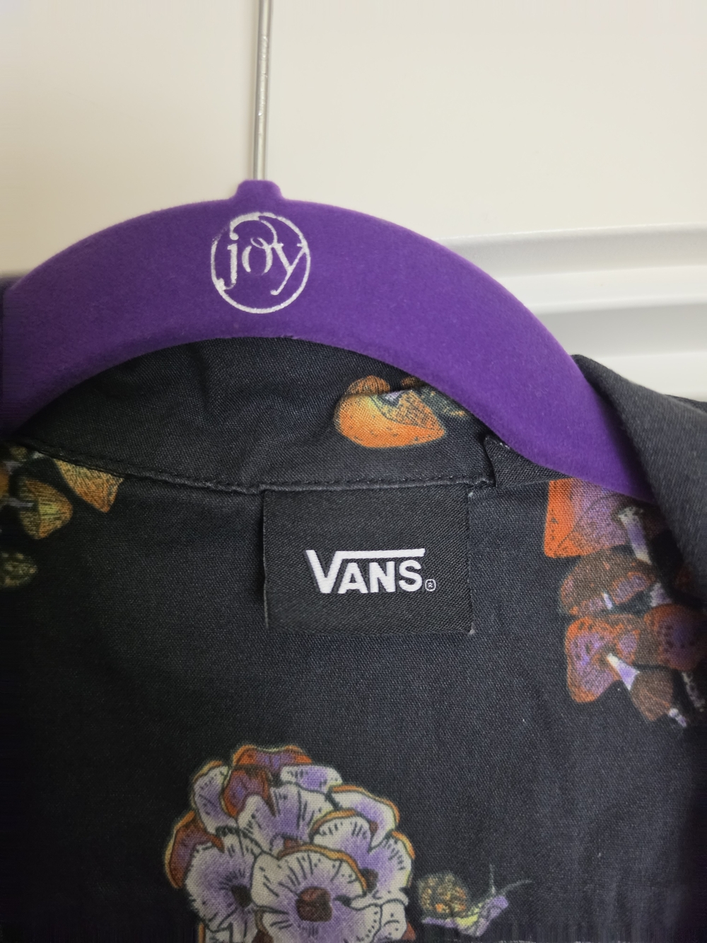 Vans Men’s Black Fungus Short-Sleeve Button Up Shirt - Picture 2 of 11